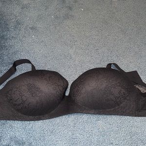 Uniqlo black bra